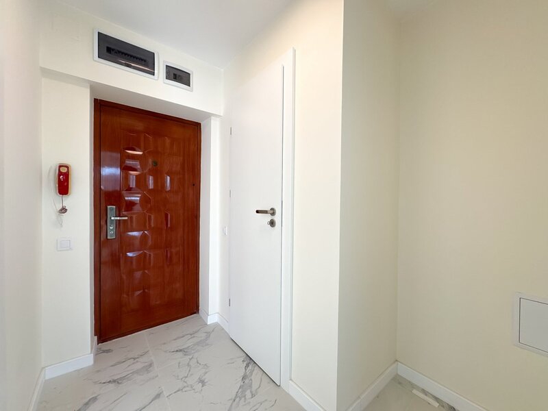 Apartament Premium, Complet Renovat | 1 Minut Metrou Favorit | 0% Comision